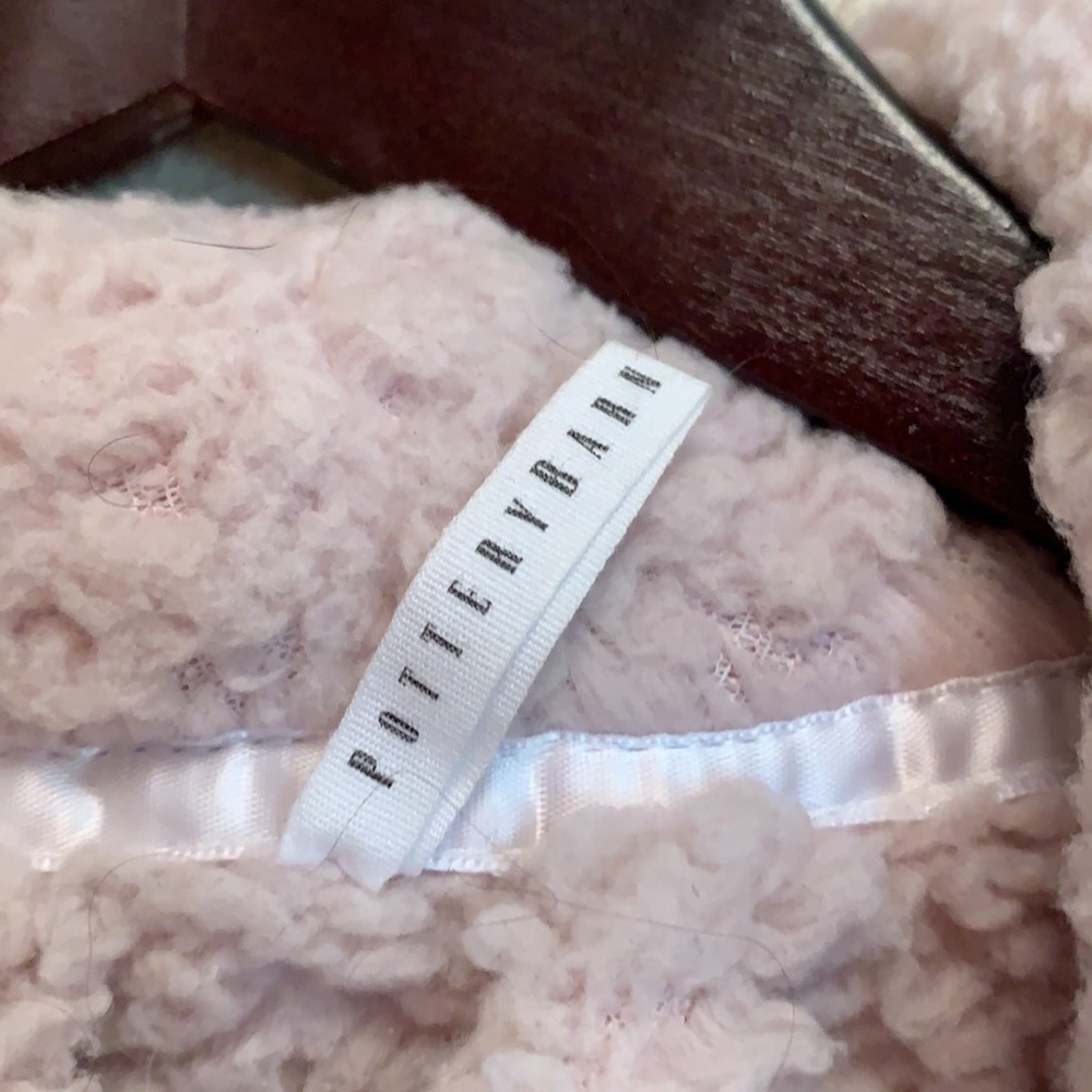 PotteryBarn Robe - Picture 3 of 5